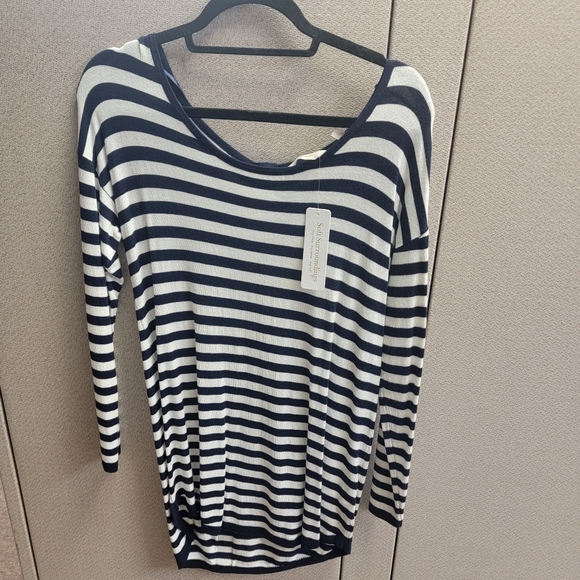 Soft Surrounding back zipper striped tunic - Picture 2 of 5